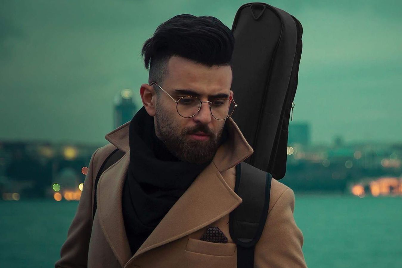 النجم محمد شوقي